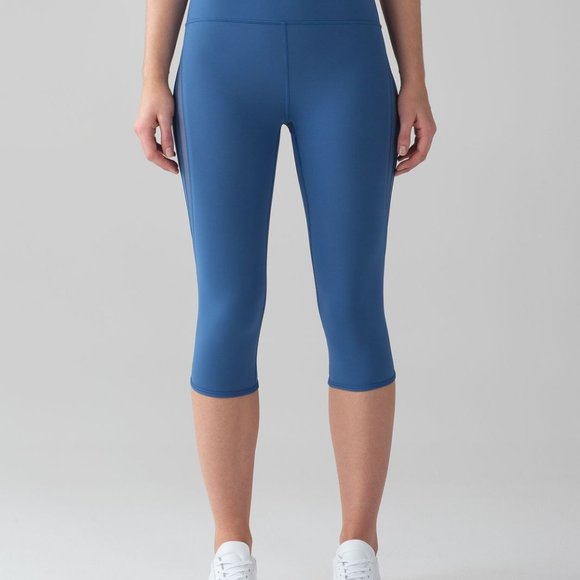 lululemon Sun Setter Crop 17" - Picture 5 of 8